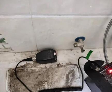 肃南屋顶漏水维修公司分享下卫生间漏水的危害及解决方法